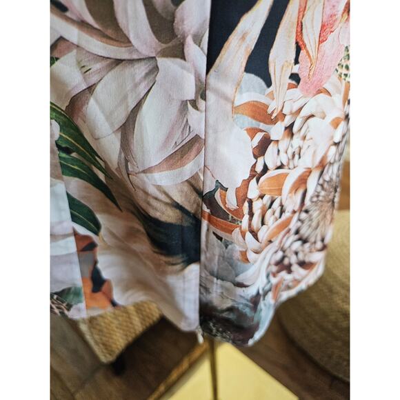 Ted Baker London Floral Blouse Women's Size M Bohemian City - Picture 3 of 9